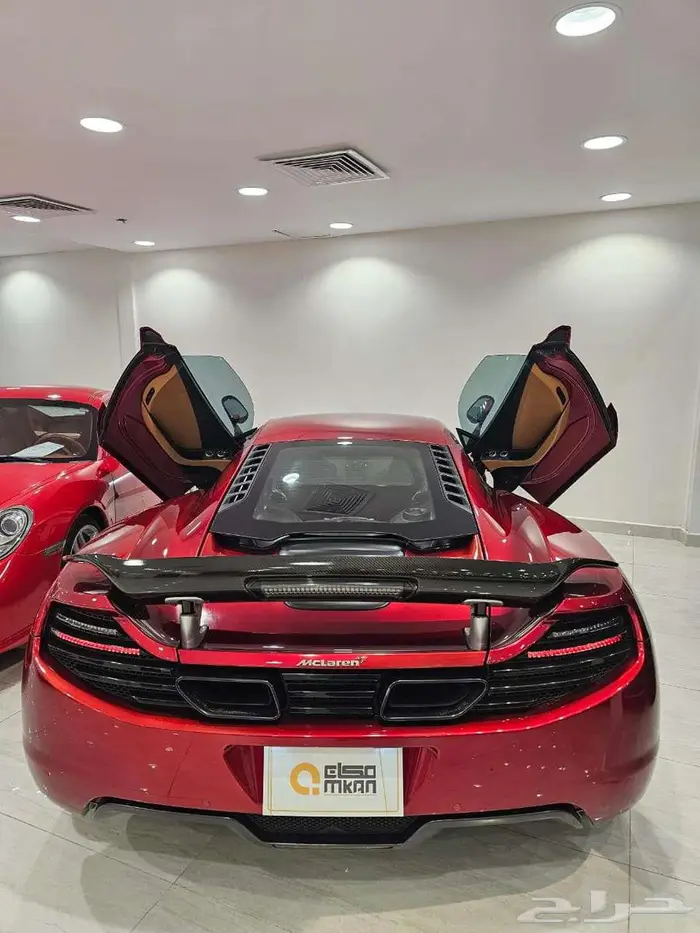 مكلارين C12 مخزن 2012 11