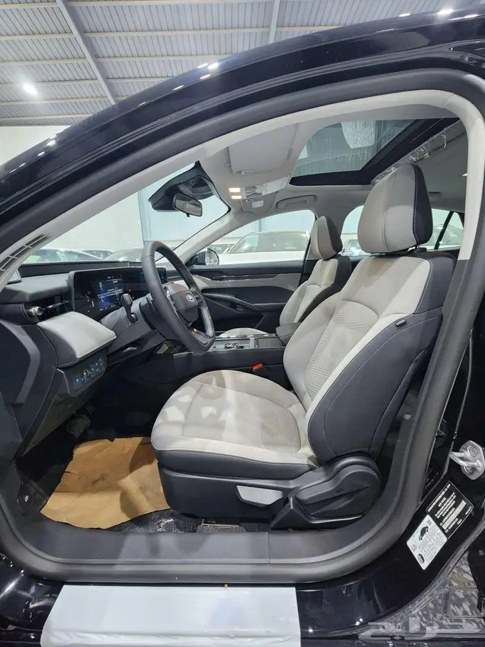 فورد تورس امبيانتي 2026 أقل سعر بالسوق السعر 121325 11