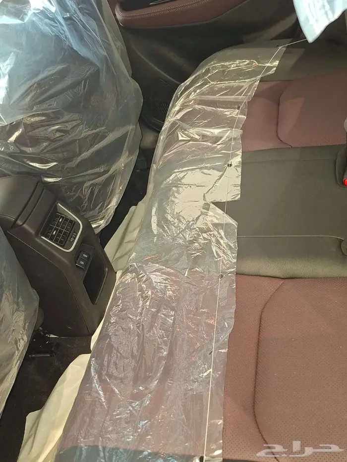 تويوتا اوربان كروزر 2025 فل كامل GLX 5