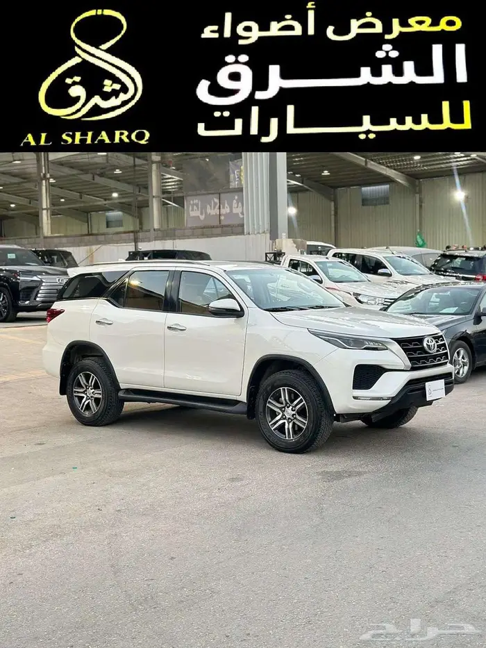 تويوتا فورتشنر 4 سلندر موديل 2022 دبل تم البيع 2