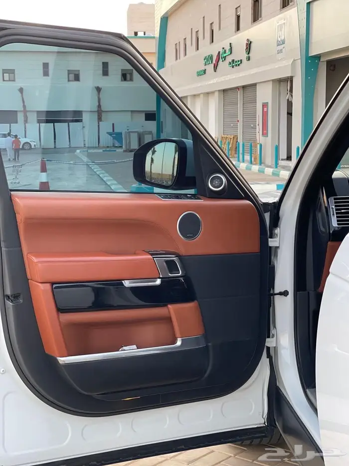 رانج رورفر اوتو 2014 18