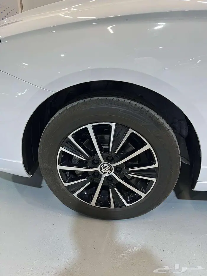 ام جي 5 شكل جديد 2025 6