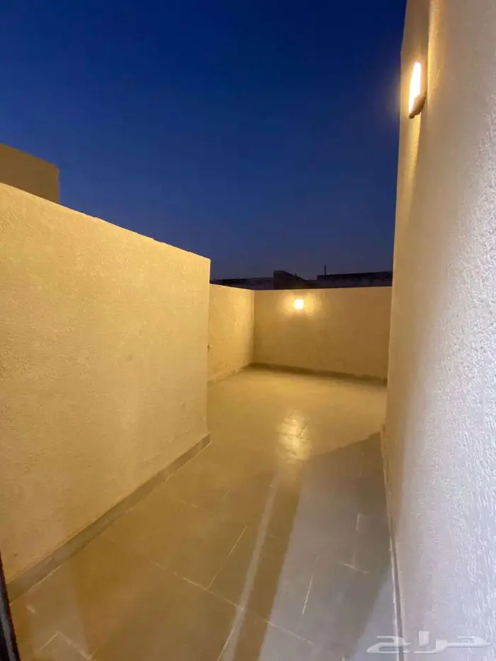 تاون هاوس علوي حي الفواز 18