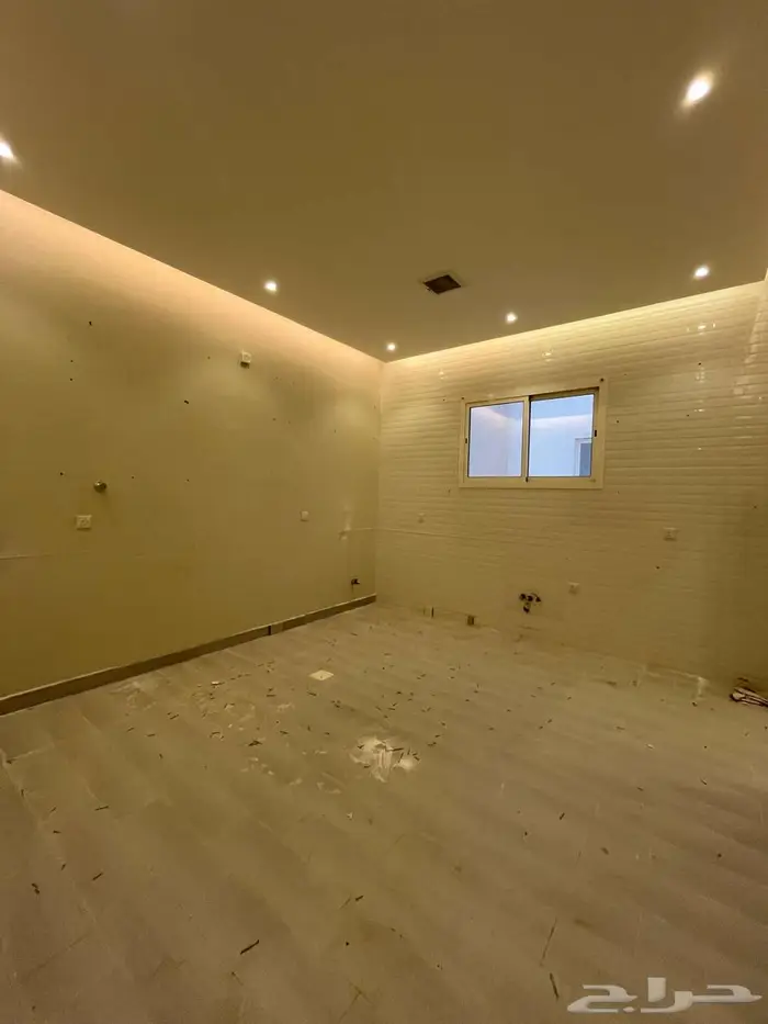 للتأجير السنوي  وحدة علوية نظام دبلكس بحي قرطبة (شمال بريدة) 19
