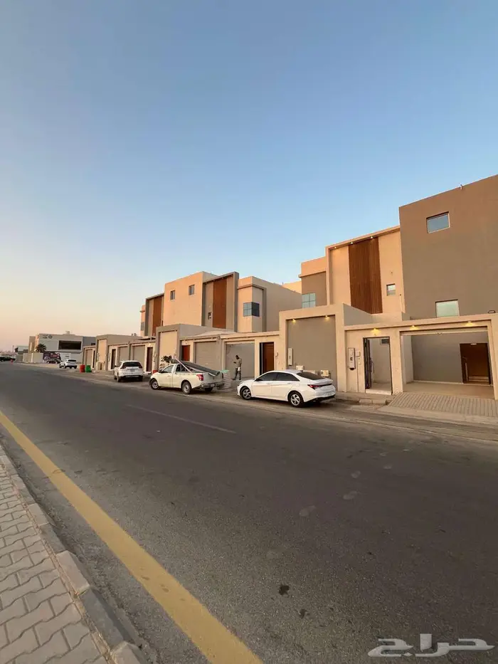 للتأجير السنوي  وحدة علوية نظام دبلكس بحي قرطبة (شمال بريدة) 1