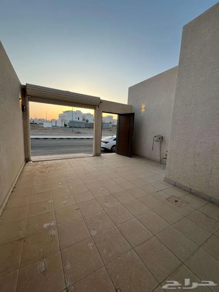 للتأجير السنوي  وحدة علوية نظام دبلكس بحي قرطبة (شمال بريدة) 5