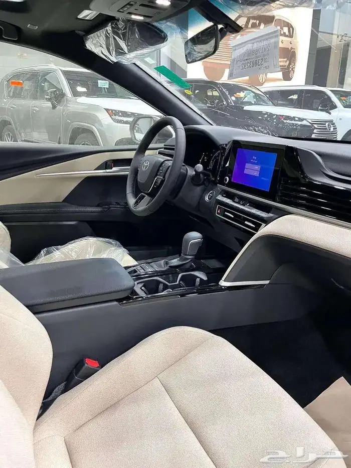 تويوتا- كامري- LE -هايبرد- 2025-بطاقه - ابيض 16