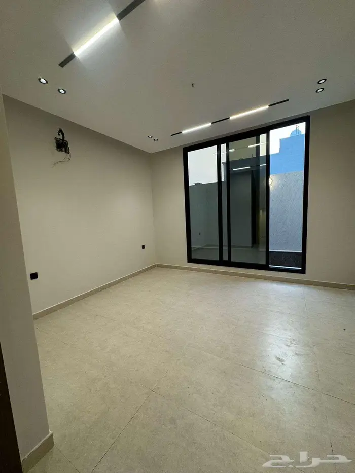 للبيع فيلا فاخرة منفصلة جديدة بطيبة الدمام 5