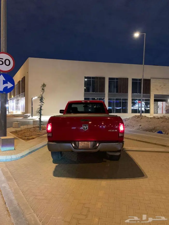 دودج رام غمارة دفع رباعي موديل 2011 1