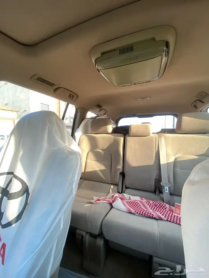 جيب لاندكروزر 13