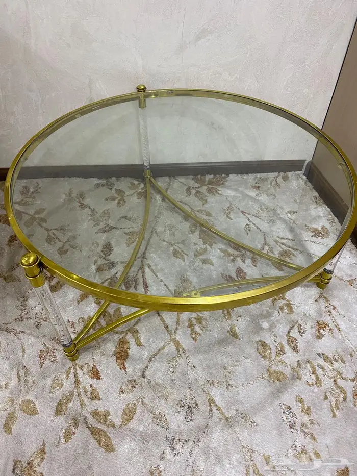 جلسة كرسيين وطاولة 1