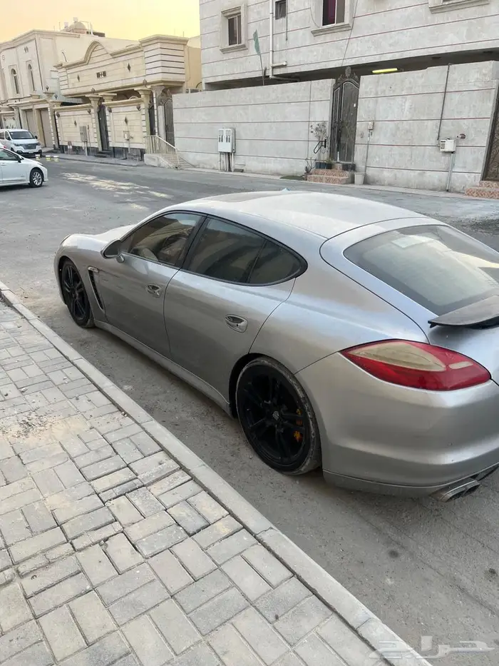 قطع غيار بورش بانميرا 2012 3