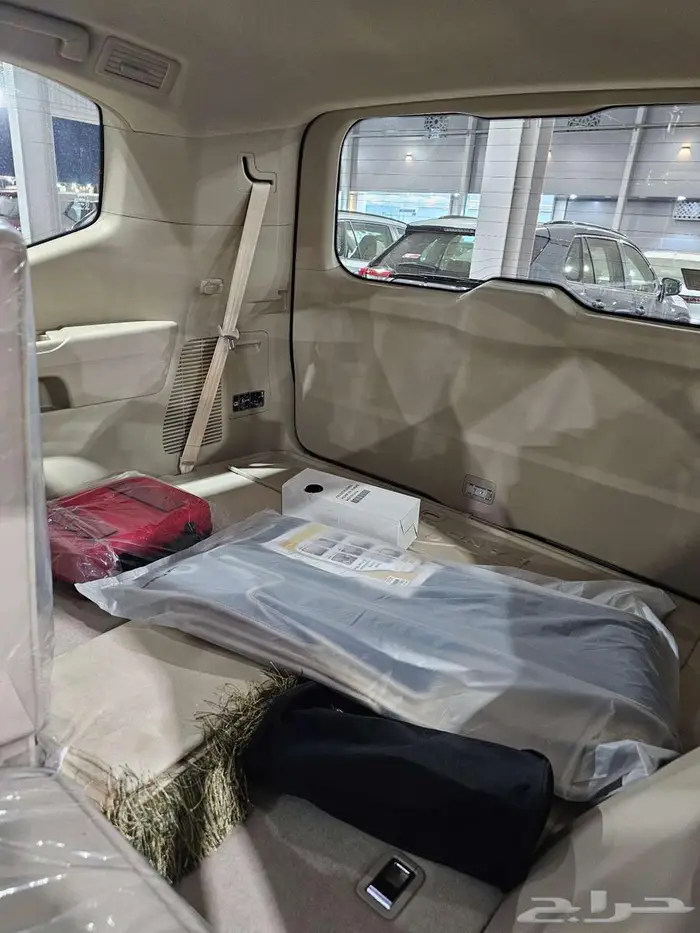 تويوتا لاندكروزر جي اكس ار L4 2026 7