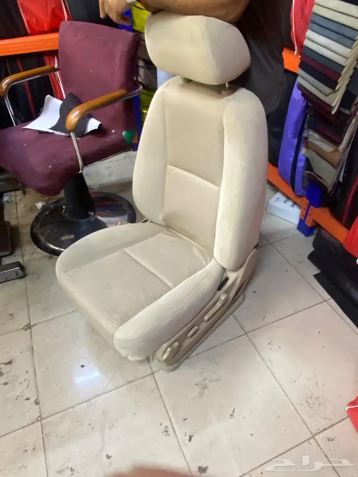 مقعد السائق نظيف جدا  يوكن تاهو سييرا سلفرادو 0