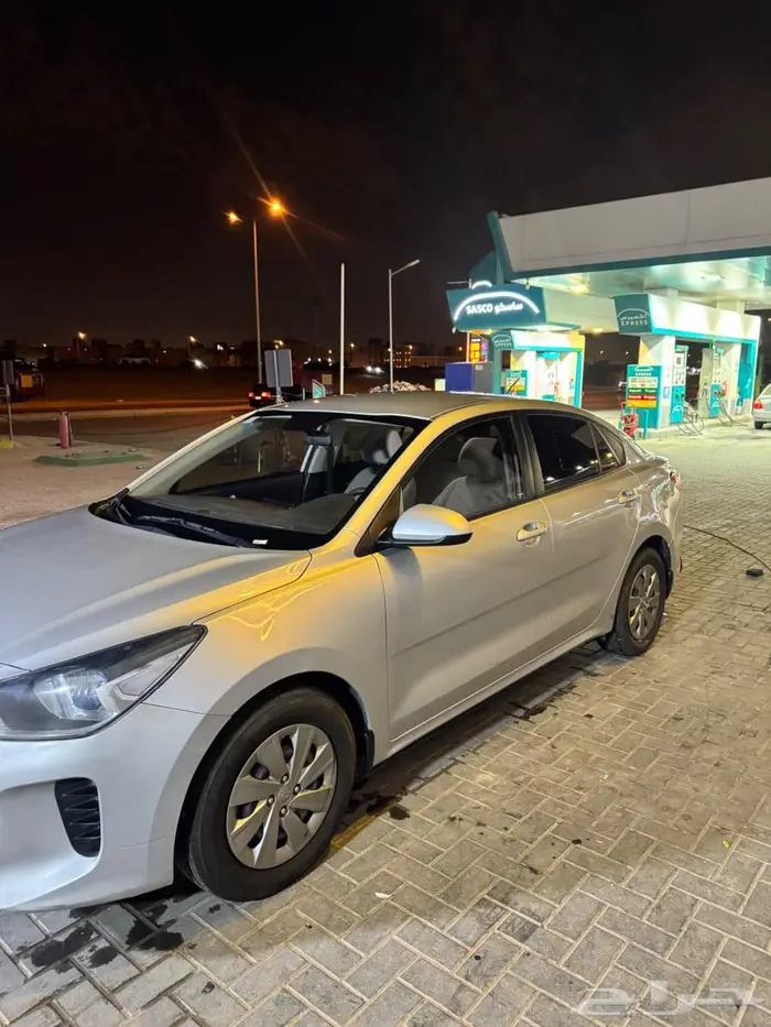 كيا ريو سيدان 2021 6