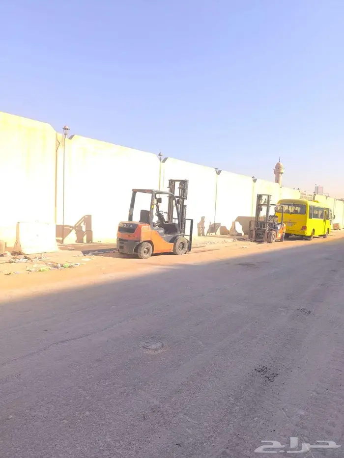 رافعه شوكيه فوركلفت سكين forklift كرين ونش للايجار 0