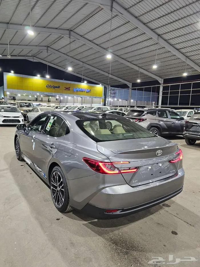 كامري ( LE ) بانوراما هايبرد 2025 عروض خاصة وباقل الاسعار 9