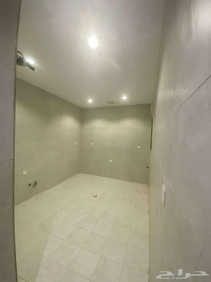 شقة جديدة للايجار بحي الواحة جدة 7