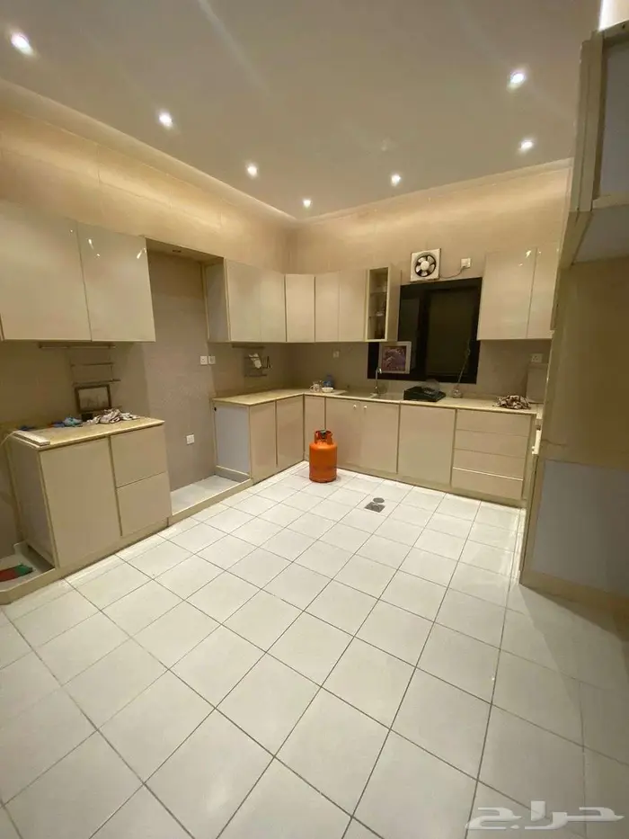 شقة للايجار بحي الواحة جدة 2