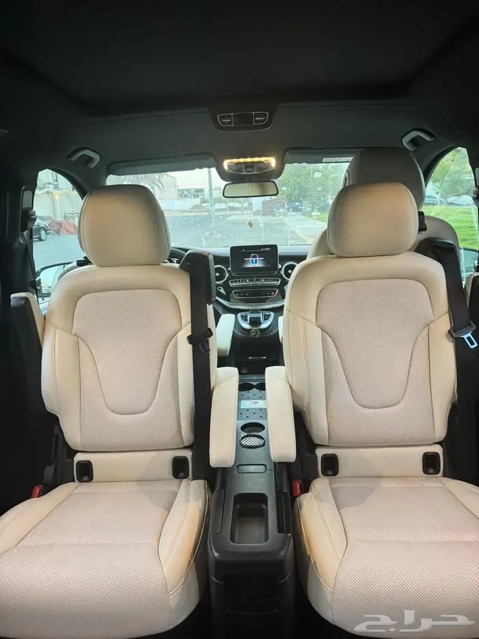 سيارات سبرنتر وفيتو VIP بالسائق 3