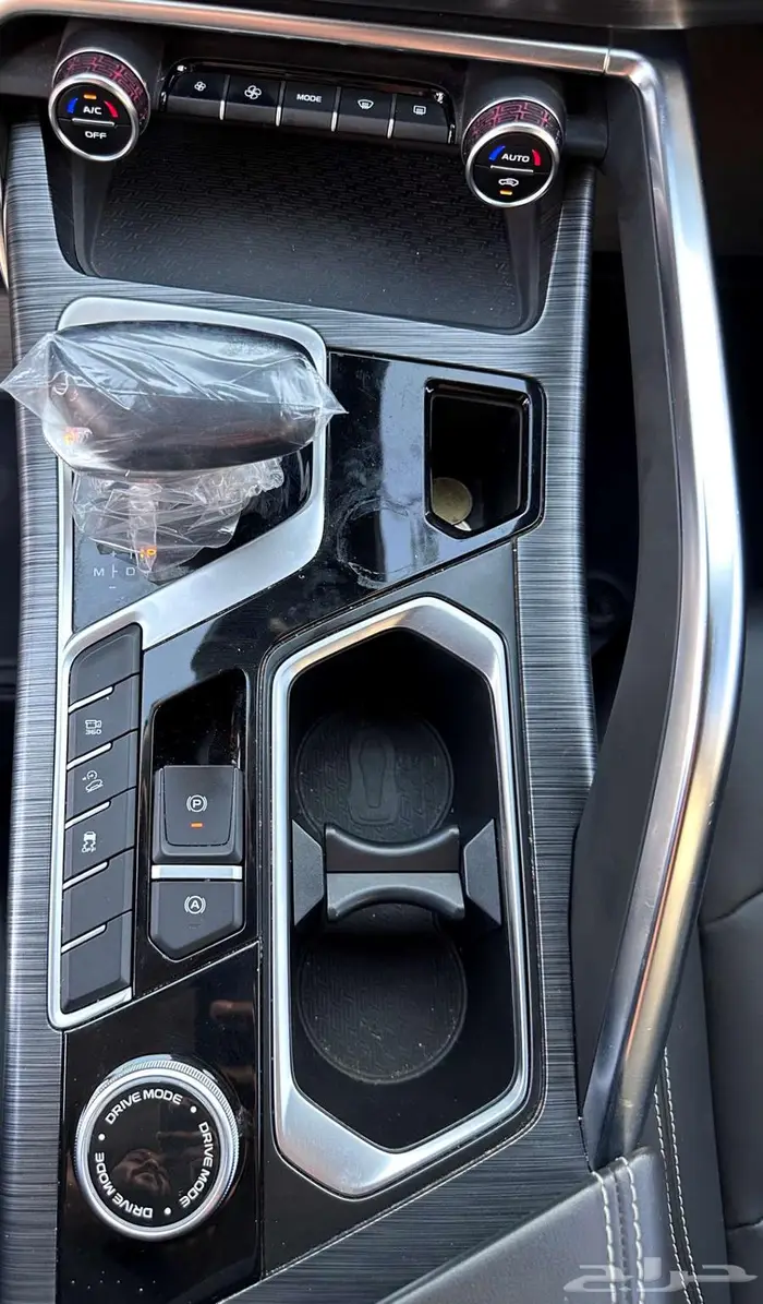 جيلي توجيلا 2023 21