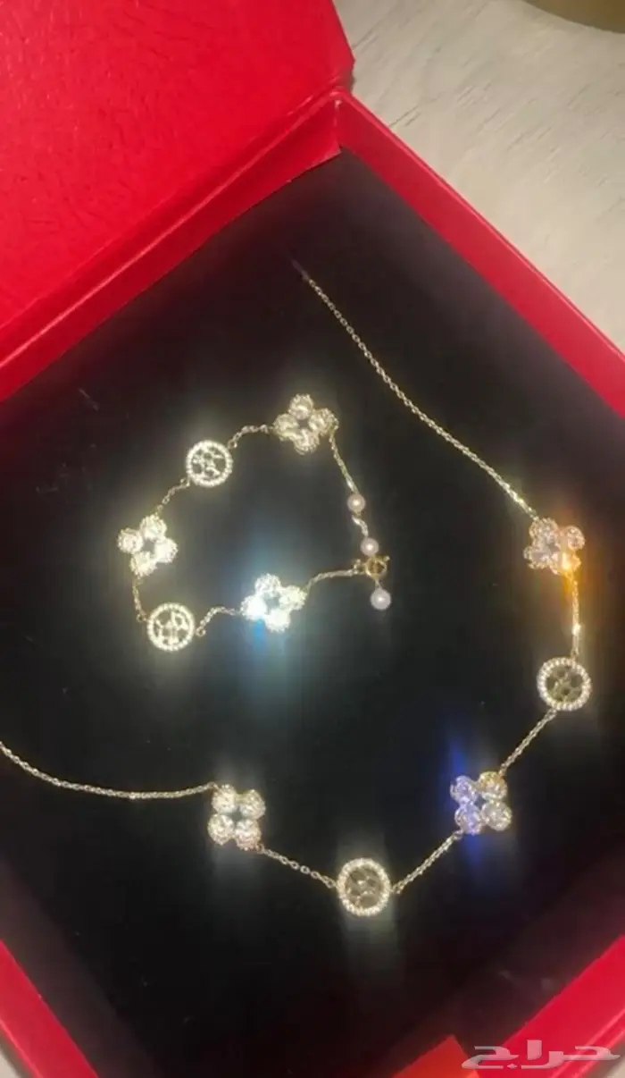 طقم كارولينا هيريرا اصلي 1