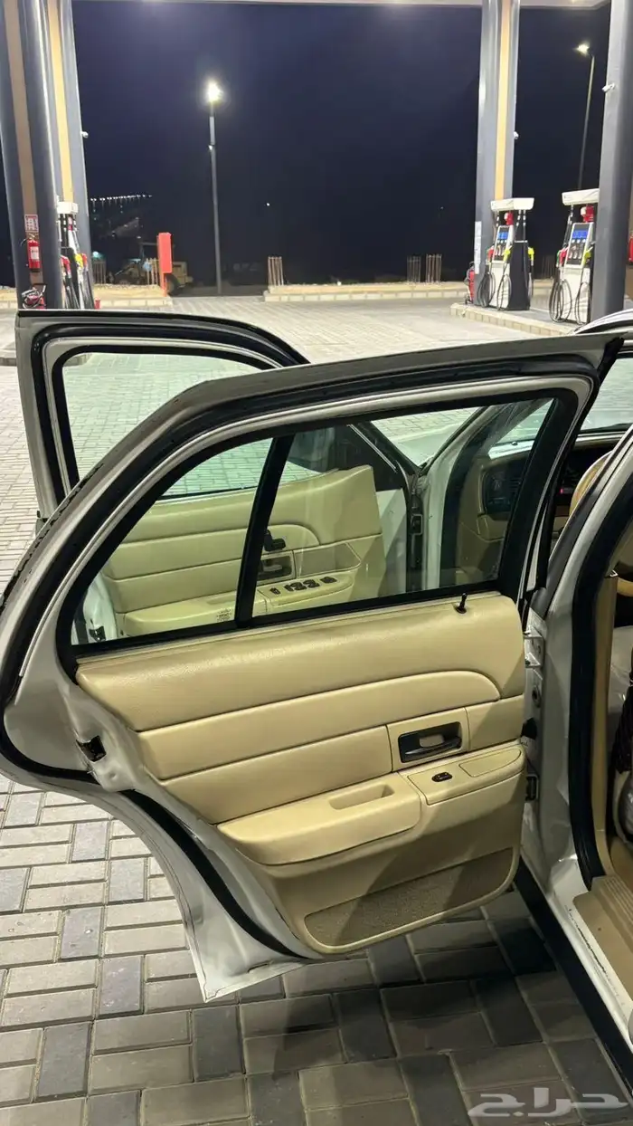 فورد فاكتوريا موديل 2008 3