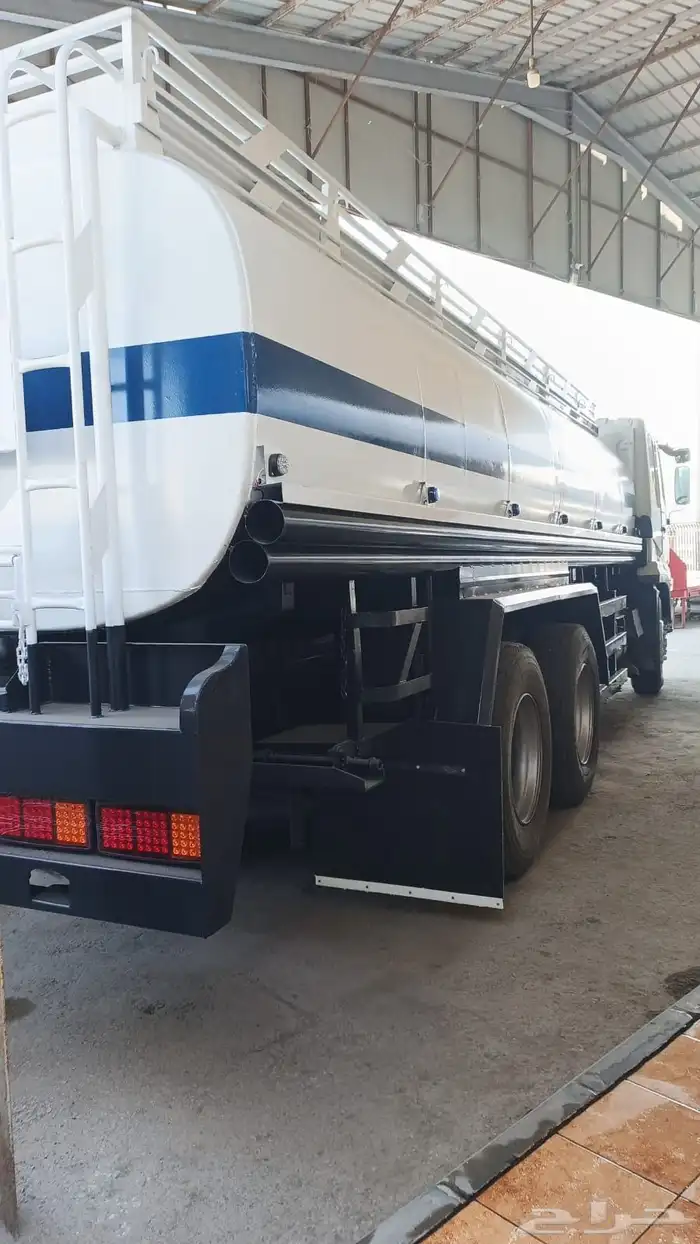 ميتسوبيشي تانكي 18 طن سكس 2013 9