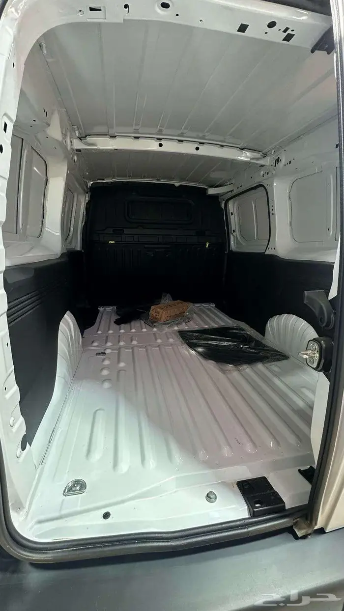 بيجو بارتنر 2024 شريكك المثالي في العملك اليومي 7