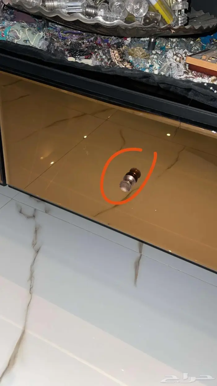 طاولة طعام   طاولة تلفزيون بنفس التصميم   4 كراسي 7