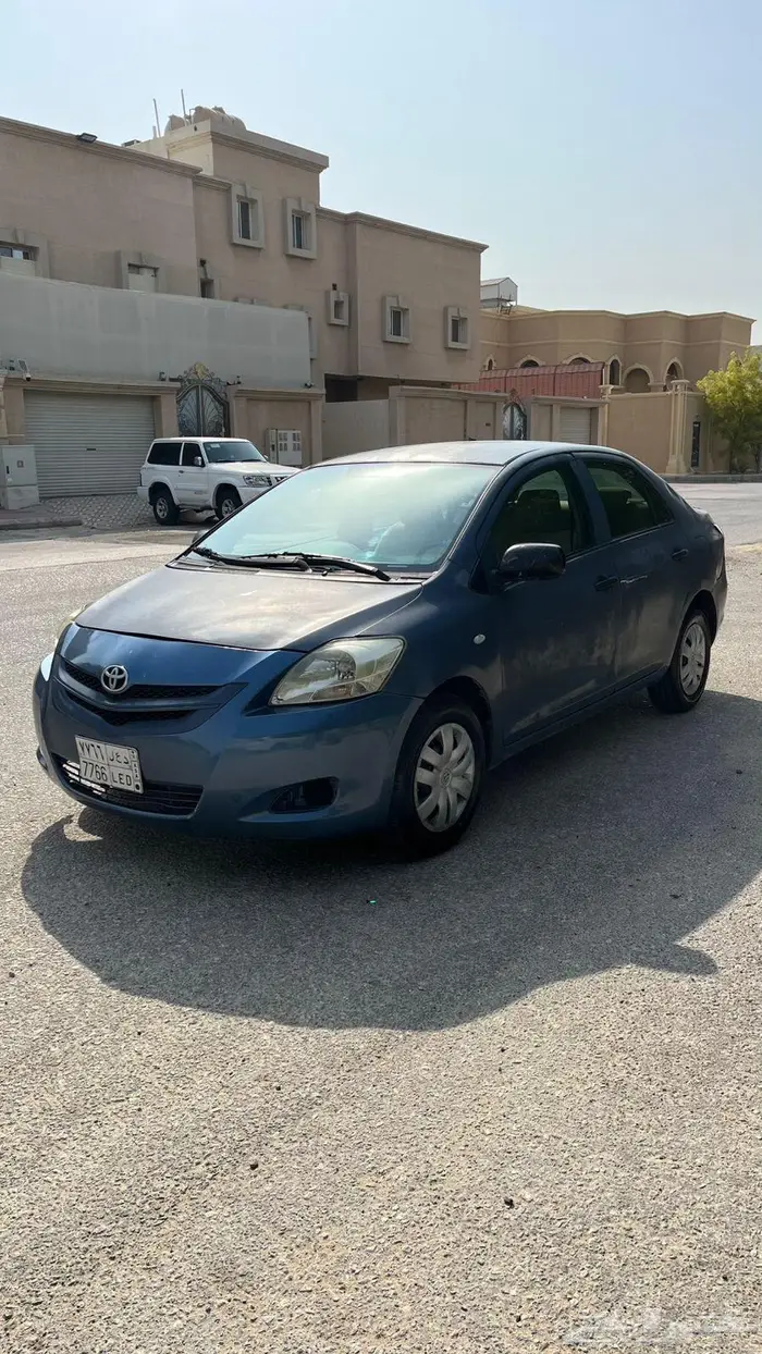 للبيع يارس 2012 2