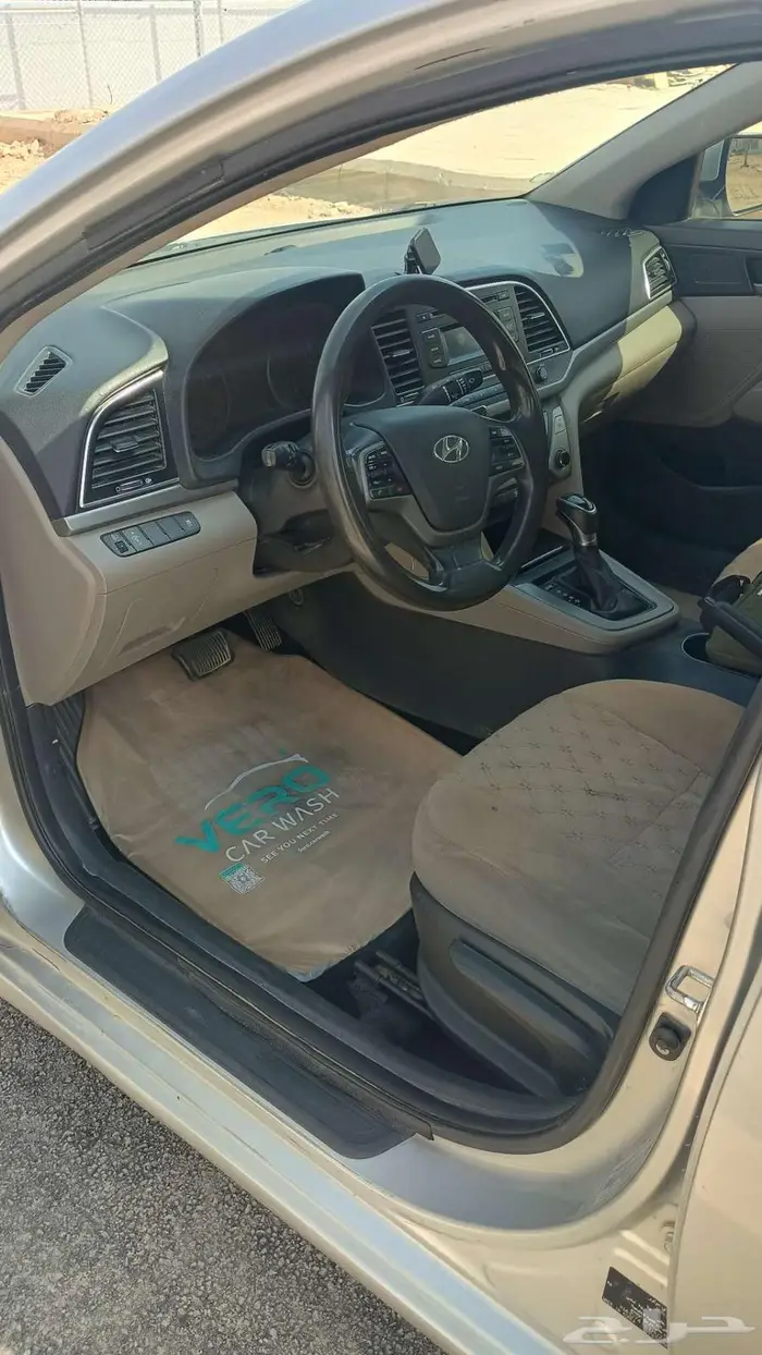 للبيع هيونداي النترا 2017 7