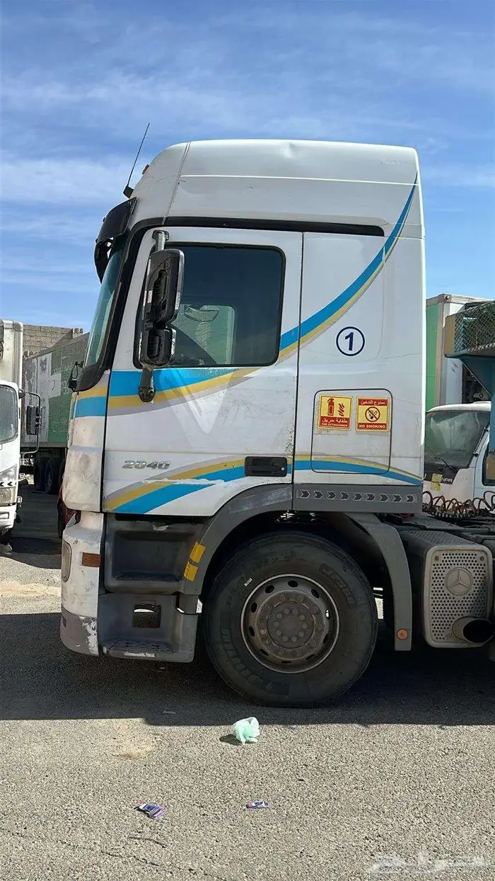 مرسيدس اكتروس 2014 5