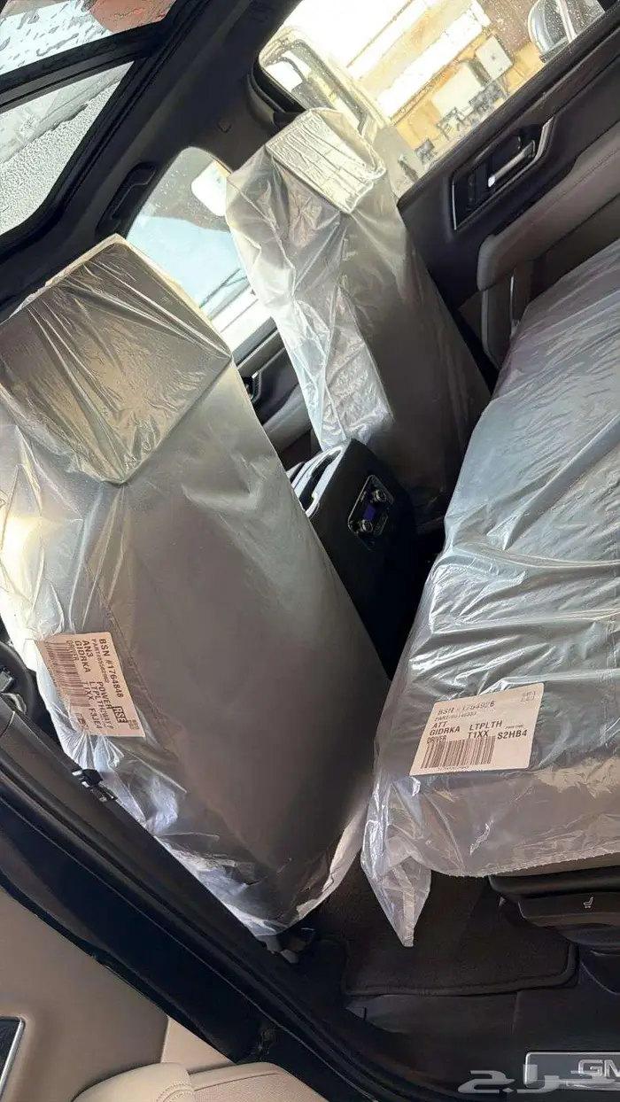 جمس يوكن الفيشن 4x2 موديل 2025 5