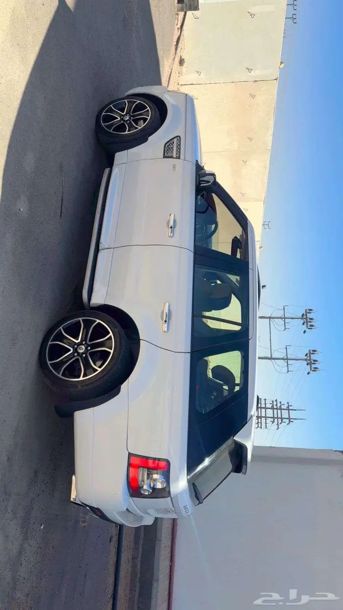 رنج روفر سبورت 2011 14