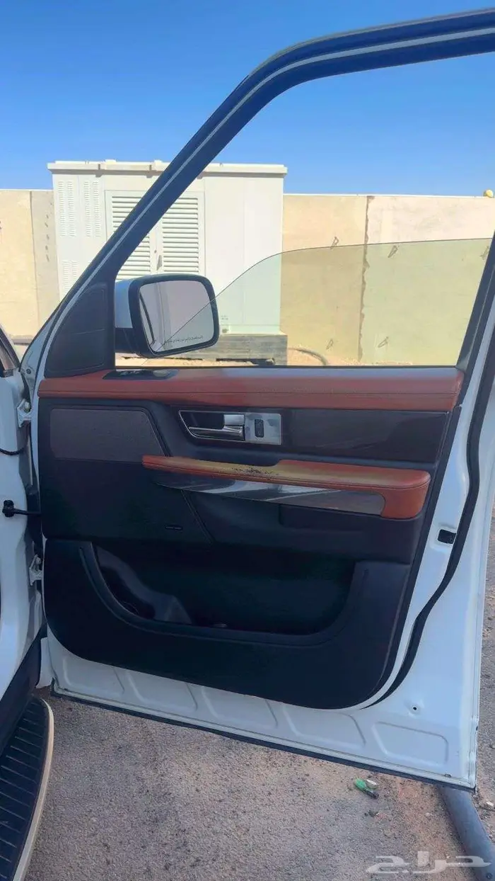 رنج روفر سبورت 2011 25