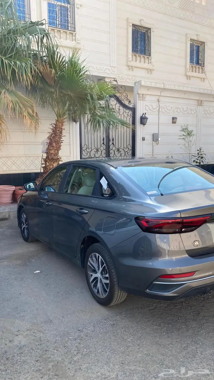 جيلي امجراند7 2023 3