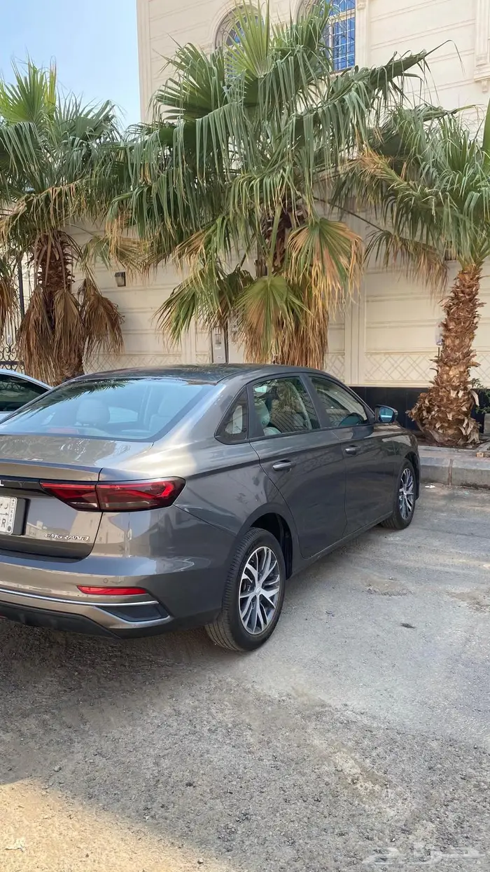 جيلي امجراند7 2023 10