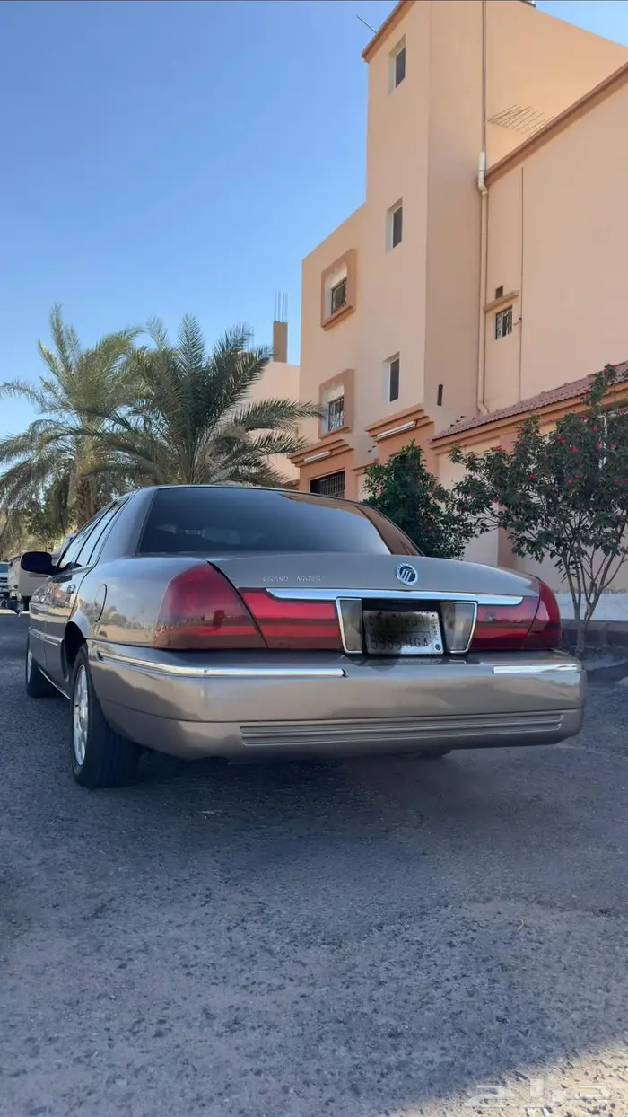فورد جراند ماركيز 2003 3