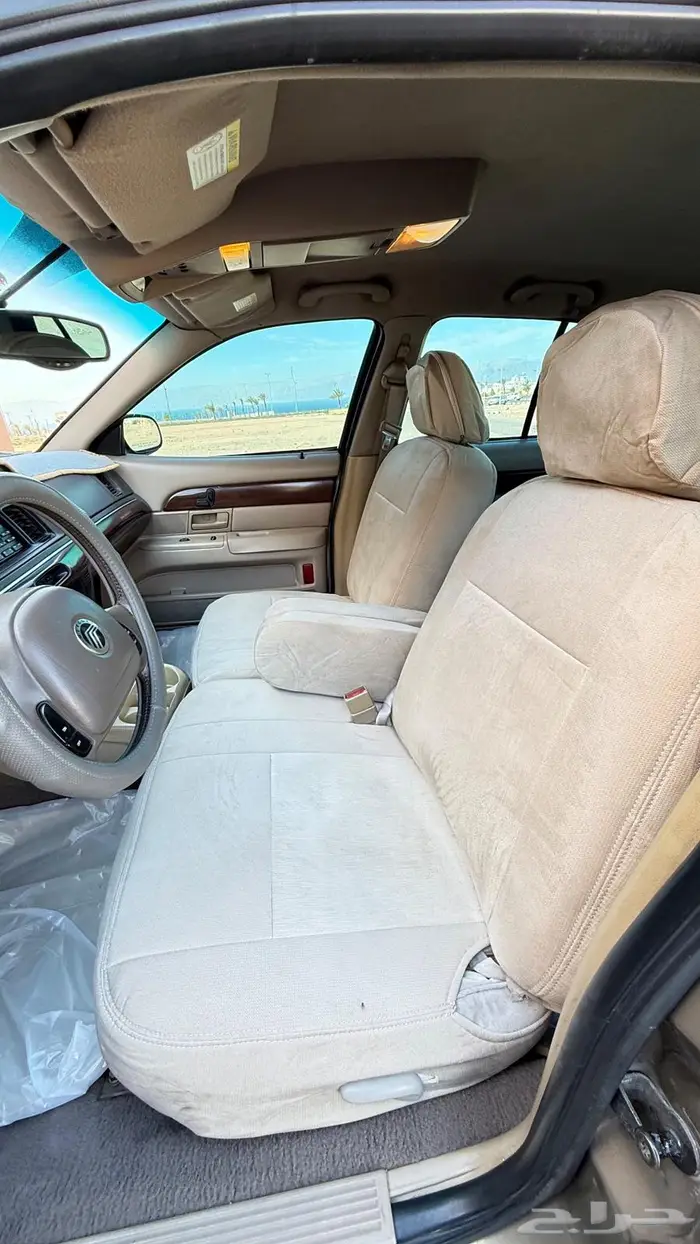 فورد جراند ماركيز 2003 9