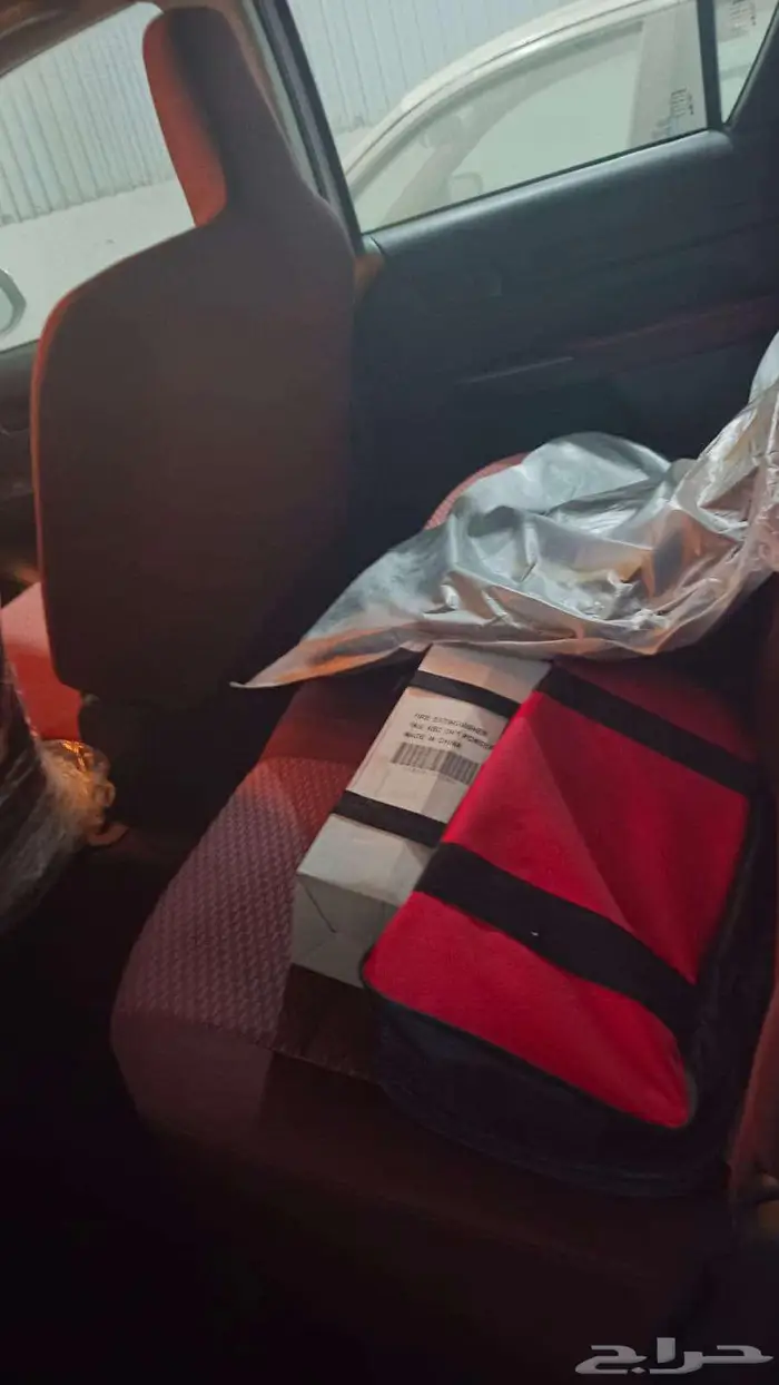 تويوتا هايلوكس غمارتين GL ديزل بدون دبل 2025 باقل الاسعار 6