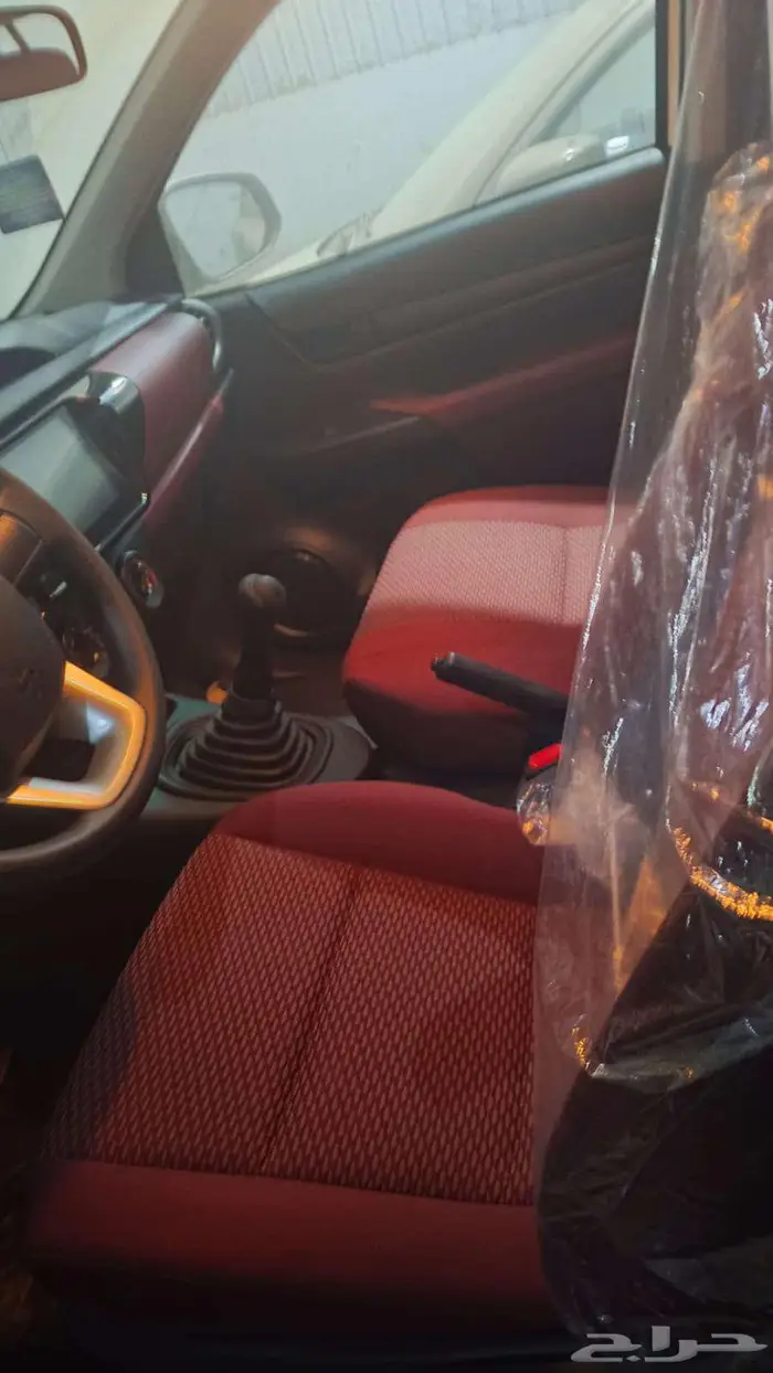 تويوتا هايلوكس غمارتين GL ديزل بدون دبل 2025 باقل الاسعار 5