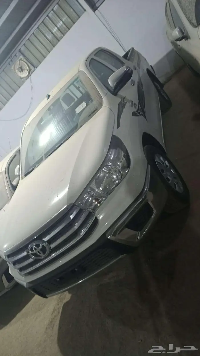 تويوتا هايلوكس غمارتين GL ديزل بدون دبل 2025 باقل الاسعار 1