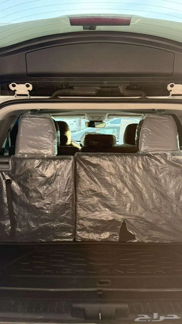 تويوتا هايلاندر GLE 2023 نص فل 9