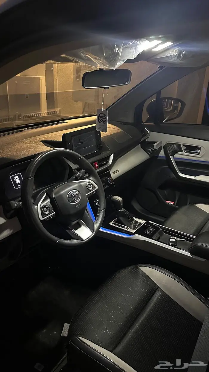 تويوتا فيلوز 2024 GLX للبيع 4