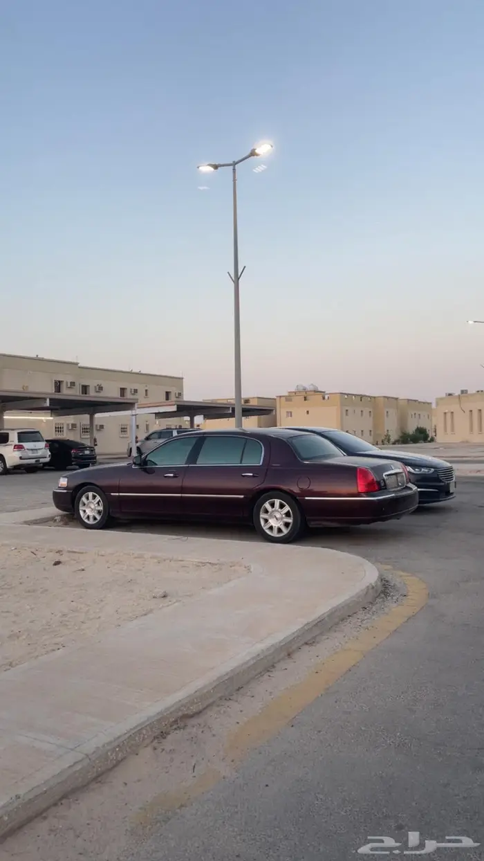 لنكون تاون كار2011 لارج 1