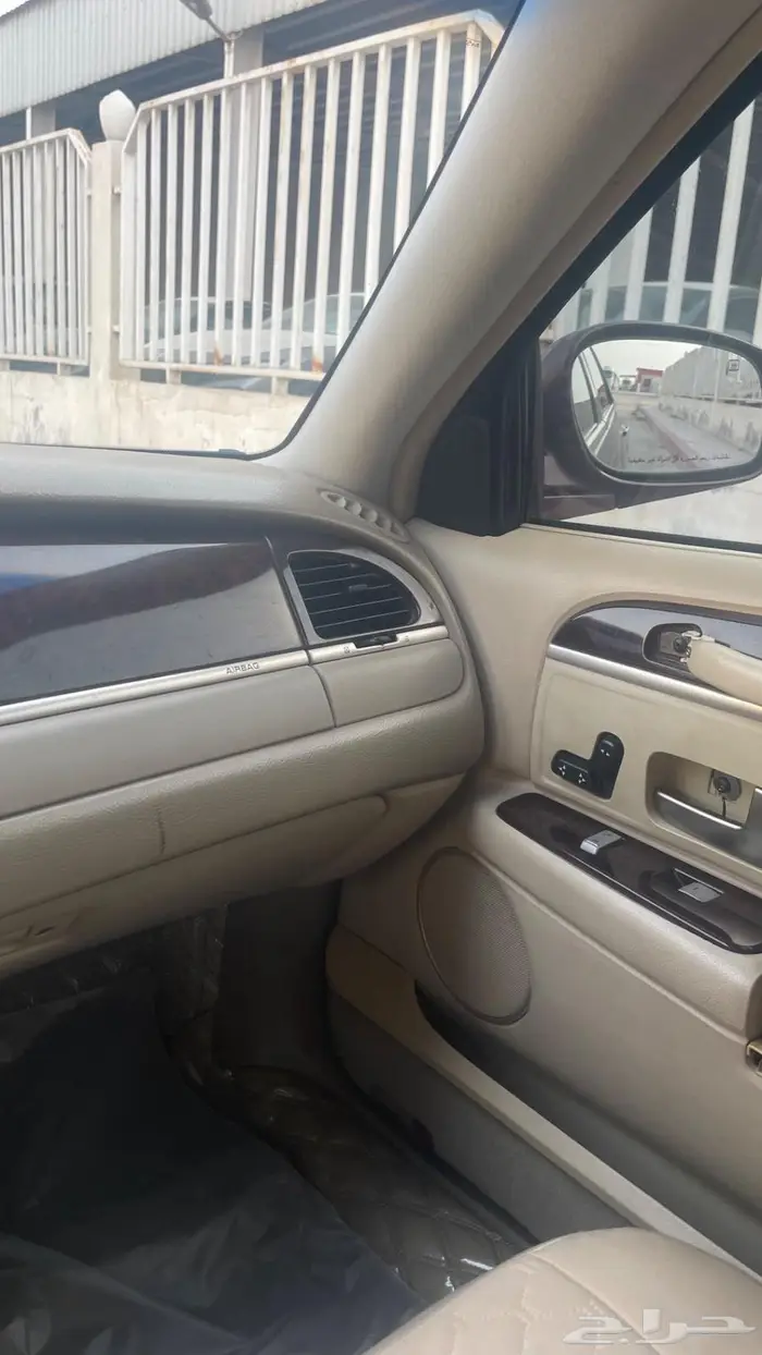 لنكون تاون كار2011 لارج 17