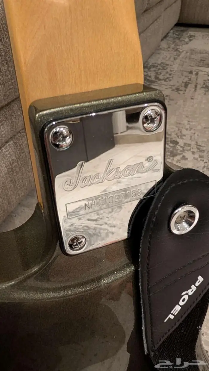 جيتار كهربائي جاكسون واريو مع امبلفاير لاين 6 Jackson Guitar 4