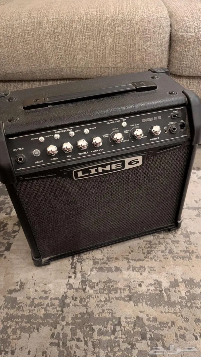 جيتار كهربائي جاكسون واريو مع امبلفاير لاين 6 Jackson Guitar 2