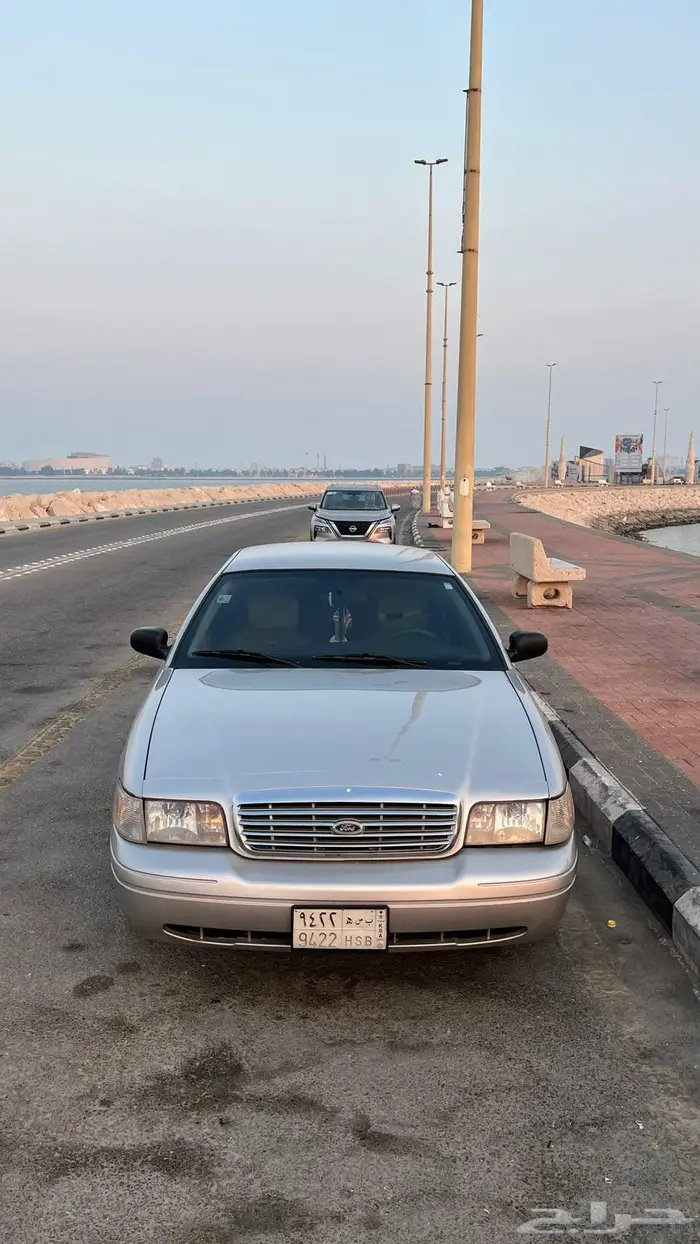 فورد فكتوريا نضيف 2011 7